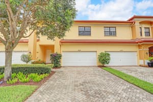 6635 SE Woodmill Pond Ln, Stuart, FL 34997, Sold 09/04/24