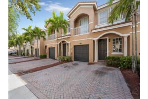 1437 SE 24th Rd, Homestead, FL 33035, Sold 09/24/24