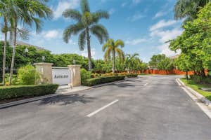 616 SE 30th Terrace, Homestead, FL 33033, Sold 12/10/24