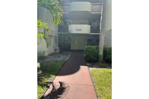 201 Longboat Ln W, Boca Raton, FL 33433, - MLS#A11617957