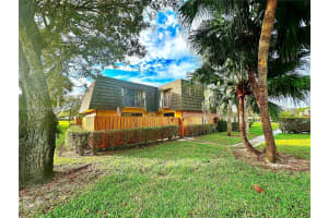 2225 22nd Way, West Palm Beach, FL 33407, Sold 10/07/24