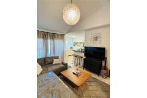 21000 SW 87th Ave APT 308, Cutler Bay, FL 33189, Sold 09/18/24