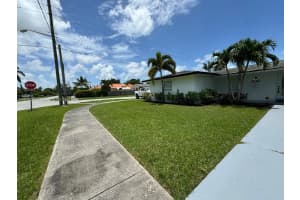 208 NW 19th St, Homestead, FL 33030, Sold 09/19/24
