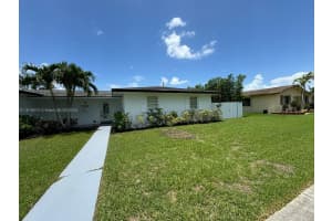 208 NW 19th St, Homestead, FL 33030, Sold 09/19/24
