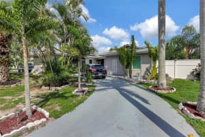 400 Riomar Dr, Port St. Lucie, FL 34952, Sold 09/24/24