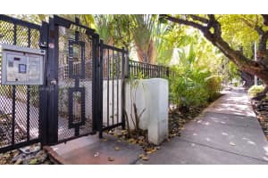 1351 Meridian Ave APT 3, Miami Beach, FL 33139, Sold 12/23/24