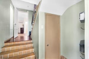 1351 Meridian Ave APT 3, Miami Beach, FL 33139, Sold 12/23/24