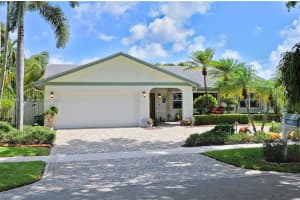 11977 SW 56th St, Cooper City, FL 33330, Sold 08/30/24