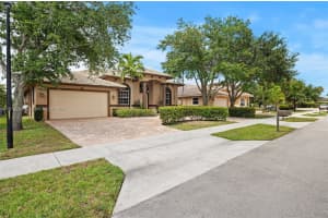 8251 SW 51st St, Cooper City, FL 33328, Sold 10/28/24