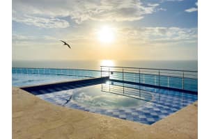 70# 8 Cartagena 807 ,, FL  - MLS#A11618347