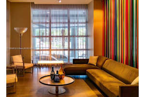 1900 N Bayshore Dr APT 4003, Miami, FL 33132, Sold 09/20/24