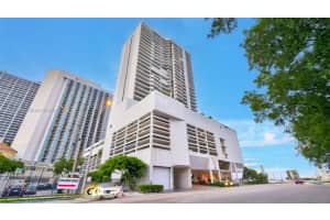 555 NE 15th St APT 18F, Miami, FL 33132, Sold 04/03/25