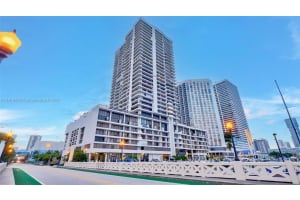 555 NE 15th St APT 18F, Miami, FL 33132, Sold 04/03/25