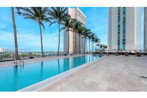 335 Biscayne Blvd, Miami, FL 33132, Sold 10/01/24