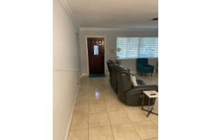 628 SW 2nd Ct, Hallandale Beach, FL 33009, Sold 04/14/25