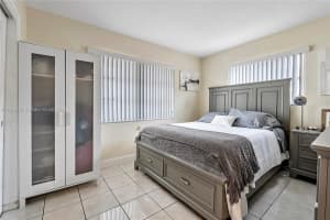 6802 NW 58th Ct, Tamarac, FL 33321, Sold 02/26/25