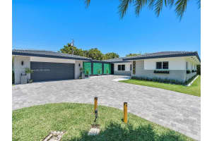 2155 NE 122nd Rd, North Miami, FL 33181, Sold 09/20/24