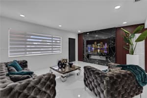 7031 SW 12th St, Pembroke Pines, FL 33023, Sold 10/07/24