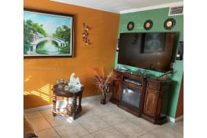 2349 W 66th Pl #302, Hialeah, FL 33016, Sold 10/22/24