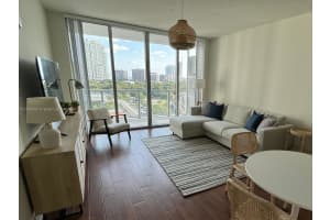 79 SW 12th St Apt 1502-S, Miami, FL 33130, - MLS#A11618800