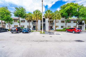 7115 NW 179th St, Hialeah, FL 33015, Sold 09/05/24