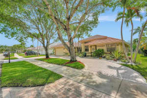 3252 Ridge Trace, Davie, FL 33328, Sold 08/09/24