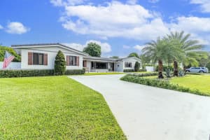 8202 SW 165th Terrace, Palmetto Bay, FL 33157, Sold 01/09/25