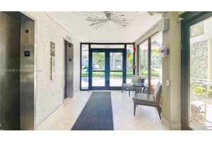9800 W Bay Harbor Dr, Bay Harbor Islands, FL 33154, Sold 09/20/24