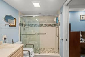2006 Granada Dr APT C3, Coconut Creek, FL 33066, Sold 12/03/24