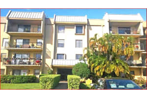 10431 N Kendall Dr APT D304, Miami, FL 33176, Sold 10/08/24