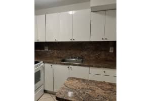 475 NW 210th St, Miami, FL 33169, Sold 09/16/24