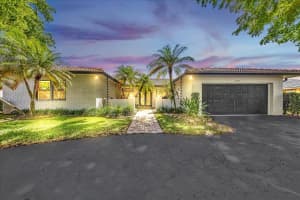 9877 Ramblewood Dr, Coral Springs, FL 33071, Sold 09/25/24