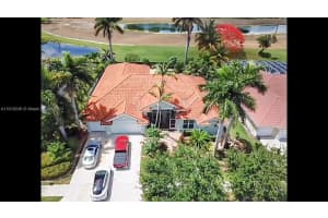 2565 Fairways Dr, Homestead, FL 33035, Sold 01/24/25