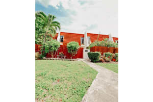 13917 SW 84th St, Miami, FL 33183, Sold 09/27/24