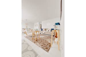 13917 SW 84th St, Miami, FL 33183, Sold 09/27/24