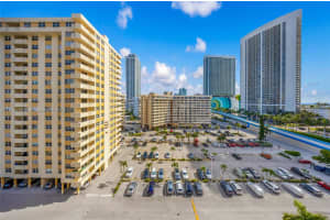 1849 S Ocean Dr APT 1005, Hallandale Beach, FL 33009, Sold 12/03/24