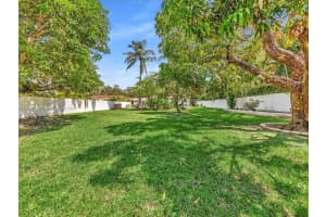 380 NE 131st St, North Miami, FL 33161, Sold 09/20/24