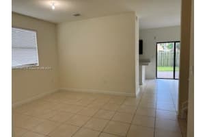 3768 NE 2nd St, Homestead, FL 33033, Sold 12/09/24