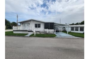 8600 SW 15th Ct, Davie, FL 33324, Sold 09/13/24