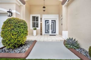 7842 NW 197th St, Hialeah, FL 33015, Sold 10/23/24