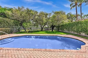 19526 NE 17th Ave, Miami, FL 33179, Sold 09/17/24