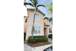 2933 SE 2nd Dr, Homestead, FL 33033, Sold 11/07/24
