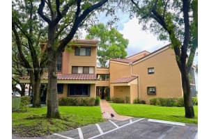 15579 Miami Lakeway N, Miami Lakes, FL 33014, Sold 09/05/24