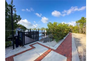 11099 Marin St Coral Gables, FL 33156 Sold 05/09/25