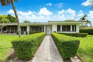 545 Zamora Ave, Coral Gables, FL 33134, Sold 03/27/25