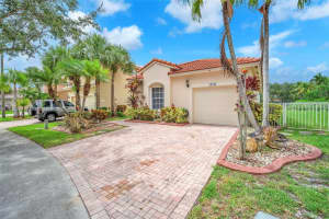 17011 NW 13th St, Pembroke Pines, FL 33028, Sold 07/31/24