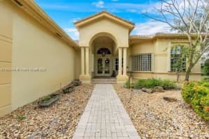 10685 NW 66th Ct, Parkland, FL 33076, Sold 09/18/24