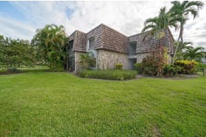 3119 Oakland Shores Dr, Oakland Park, FL 33309, Sold 11/12/24
