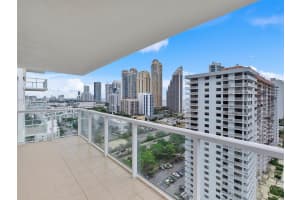 230 174 St., Sunny Isles Beach, FL 33160, Sold 08/27/24