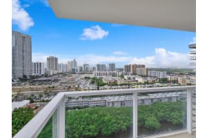 230 174 St., Sunny Isles Beach, FL 33160, Sold 08/27/24